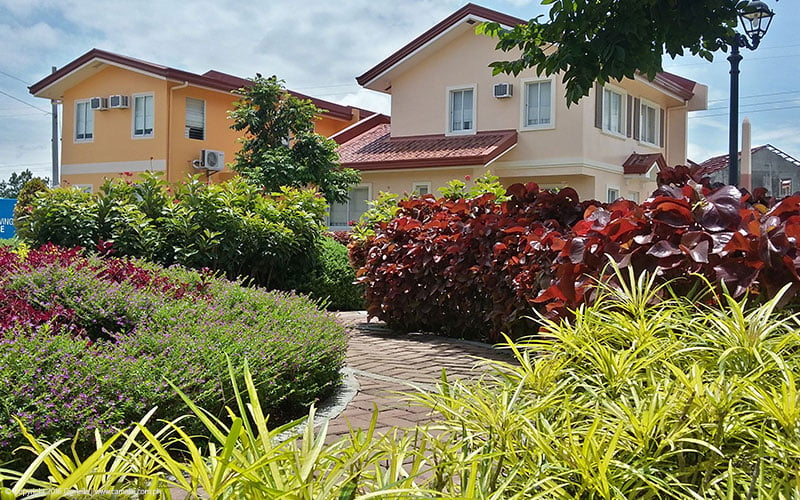 Camella Bohol houses with garden