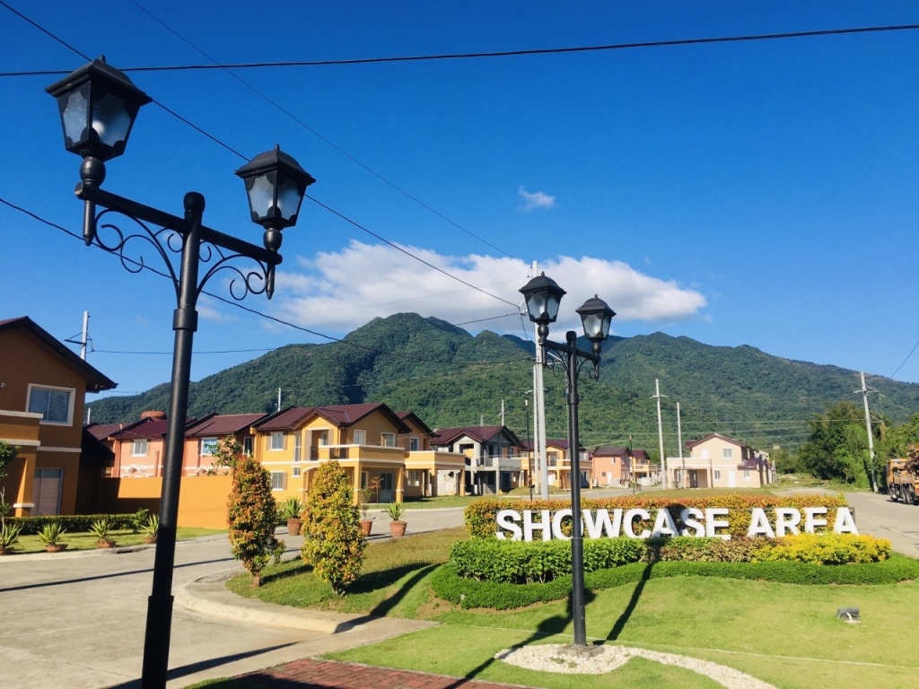 Camella Quezon showcase area
