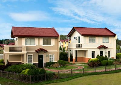 Camella Naga house and lot with carport and balcony