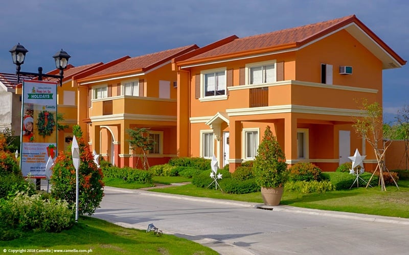 Camella Pampanga house and lot with carport and balcony