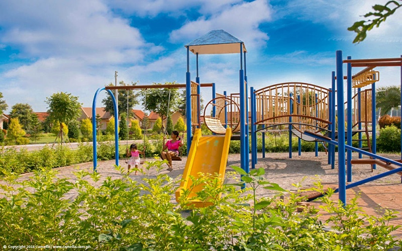 Camella Sorrento playground with kids