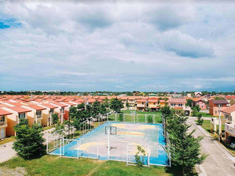 Aerial view of court