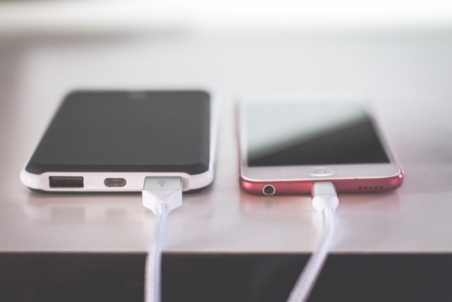Bring chargers when moving in | Photo by Steve Johnson on Unsplash