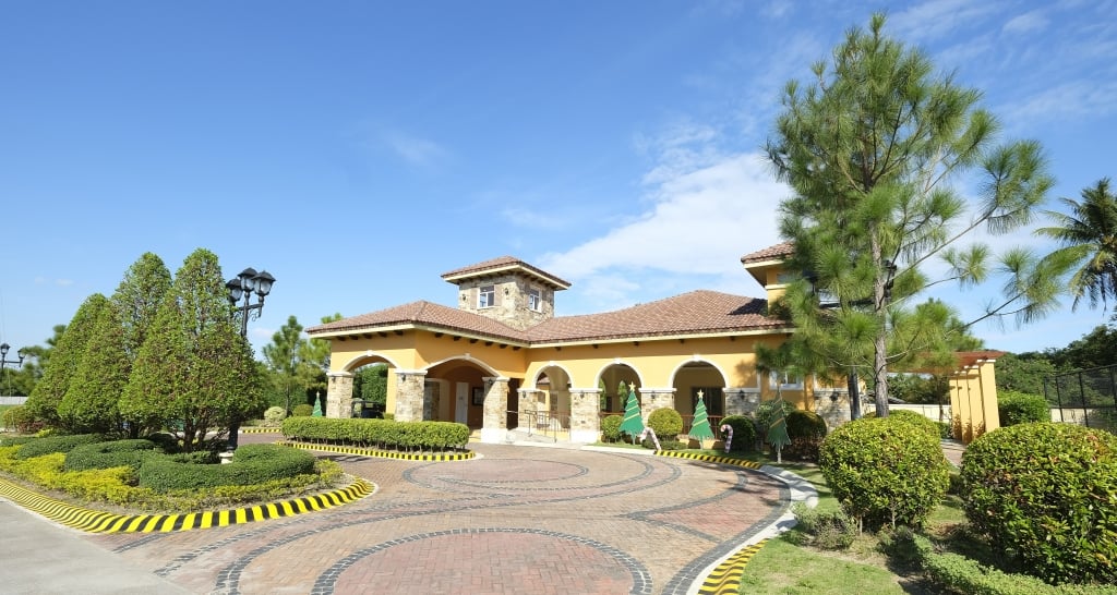 House and Lot in Bataan-Your Favorite Community Beyond the Metro