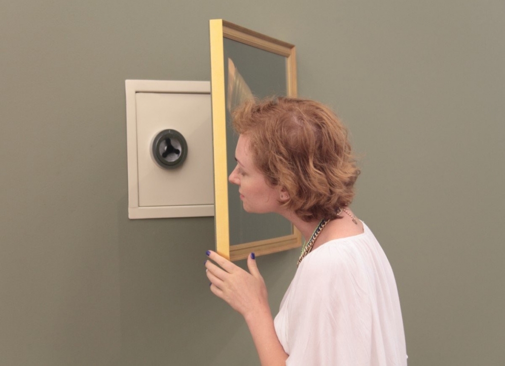 Hide your Valuable Items inside a Safety Vault