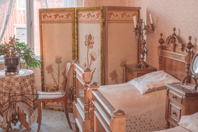 Touch of Vintage Interior Design