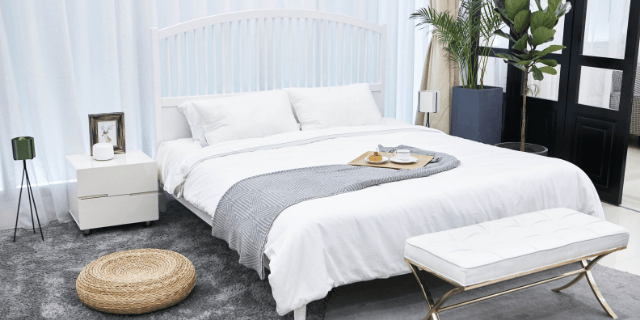 What you need to create a relaxing and organized bedroom