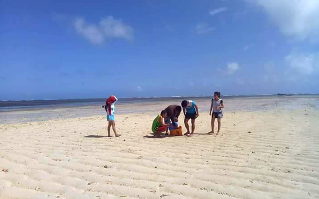 Halabang Lapis Sandbar | Photo from Albert Destura