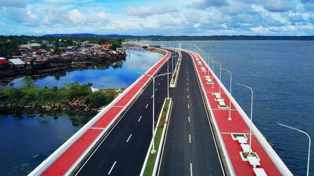 Sorsogon City Coastal Road | Photo from Top Gear PH