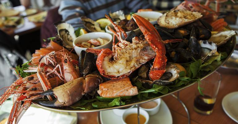 Why live and invest in Iloilo - Extensive food options - Photo from Yoorekka