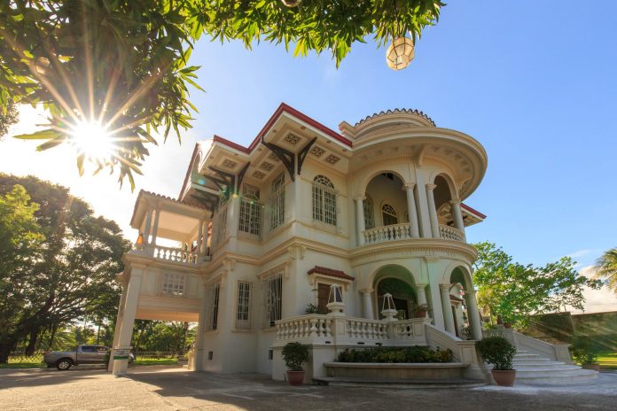 Why live and invest in Iloilo - Molo Mansion - Panay News