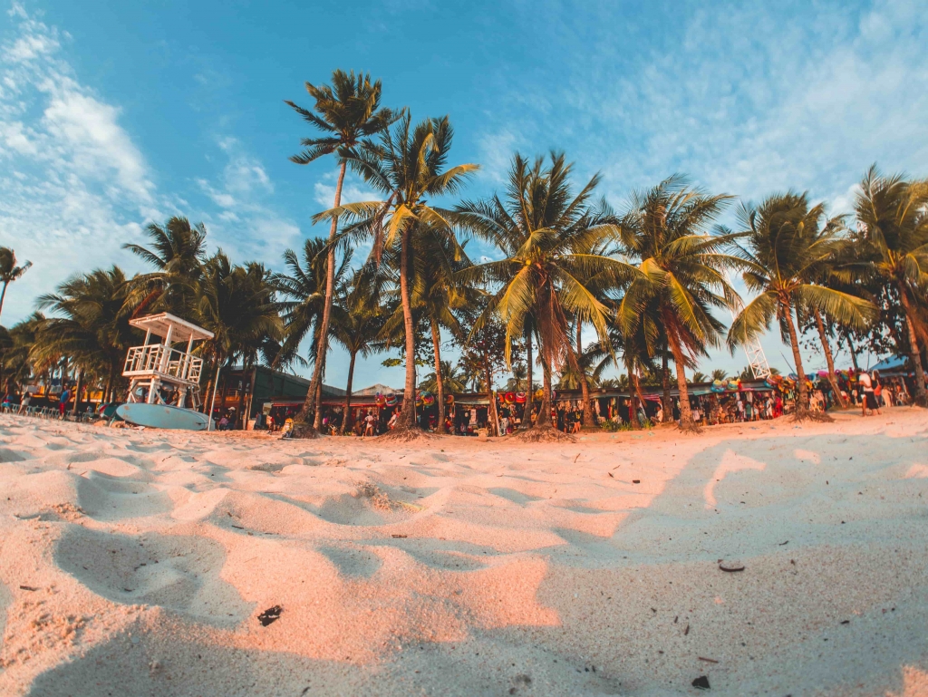 Benefits of Light Backpacking when Going to the Beach