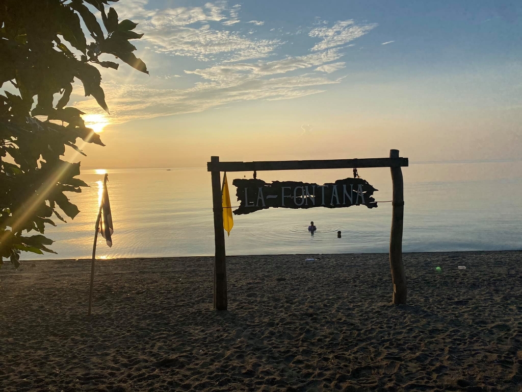 La Fontana Beach Resort in Albay