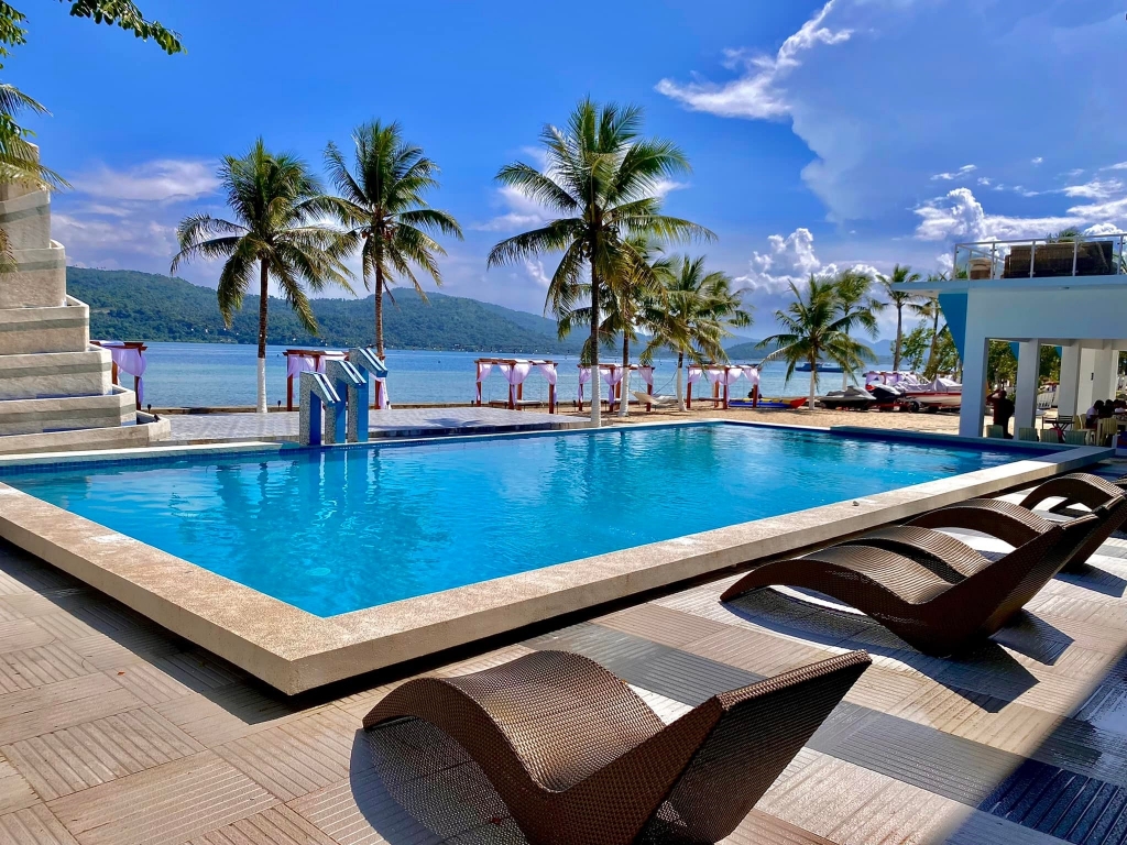 Namanday Island Resort in Albay