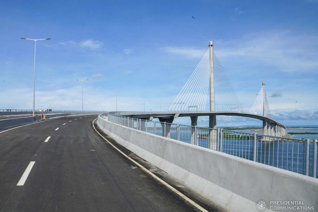 Photo of the newly constructed Cebu-Cordova Link Expressway (CCLEX) in Cordova, Cebu which was inaugurated by President Rodrigo Roa Duterte on April 27, 2022. JOEY DALUMPINES/ PRESIDENTIAL PHOTO