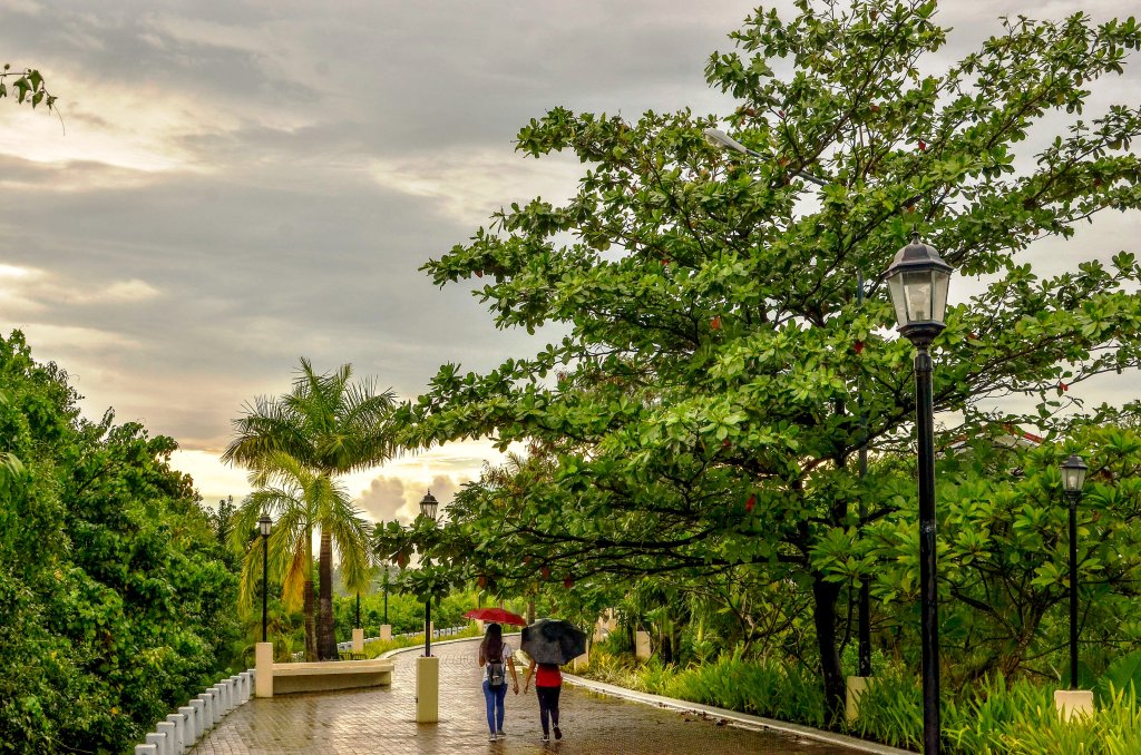 Iloilo City's Sustainable Tree Park Network - Esplanade
