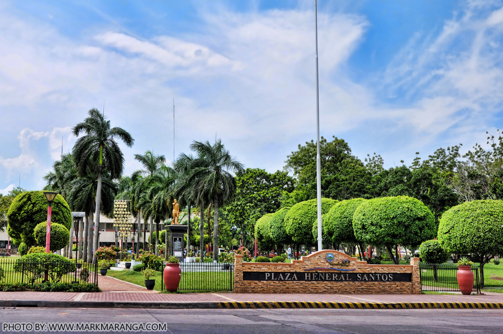 Plaza-Heneral-Santos