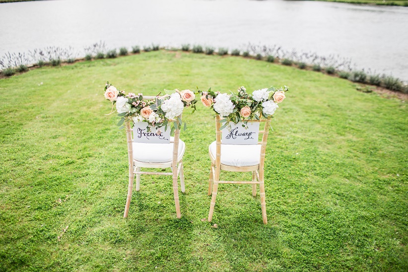 Simple Outdoor Wedding Setup