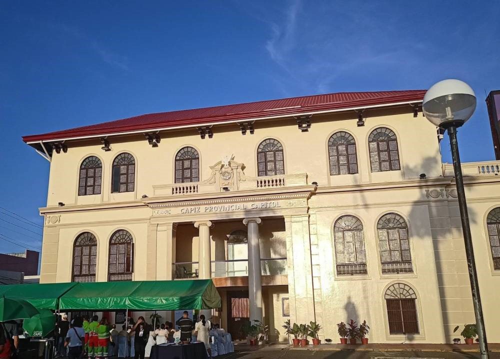 Capiz Provincial Capitol Manila Bulletin Photo