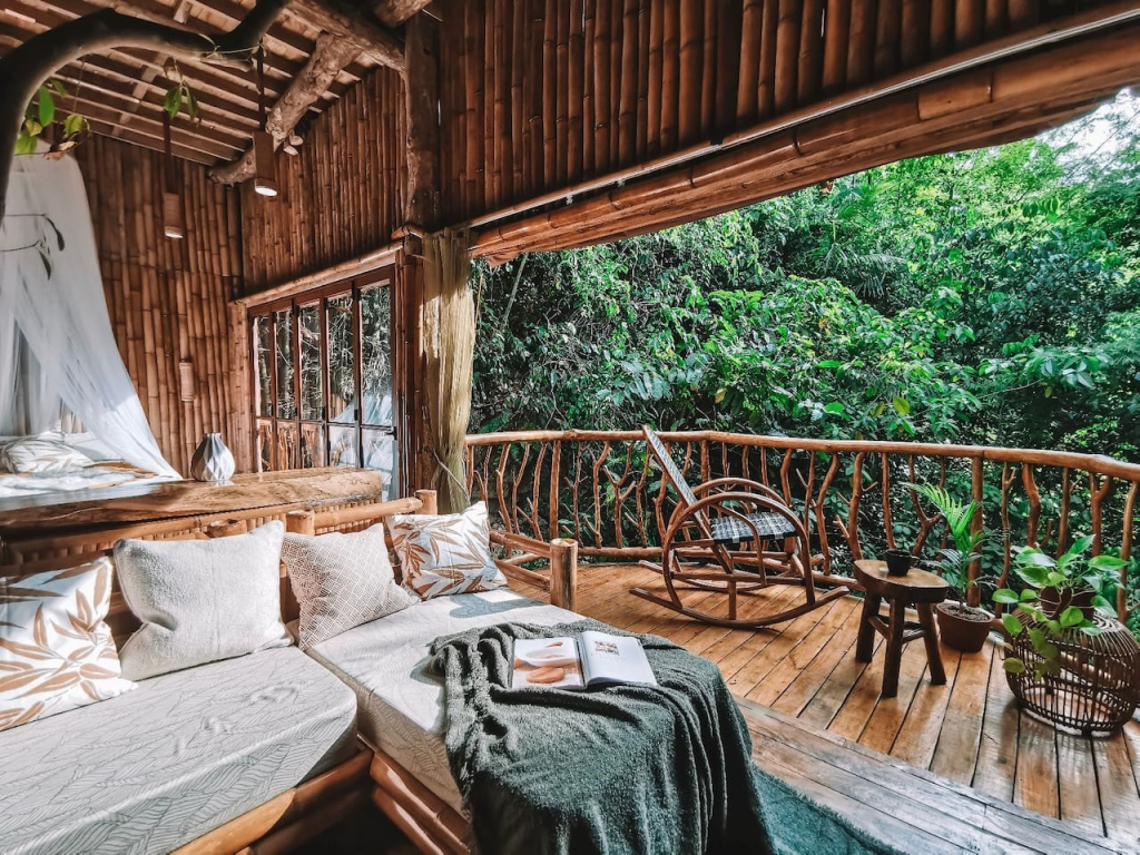 Honeymoon Destinations in Cebu - Treehouse De Valentine
