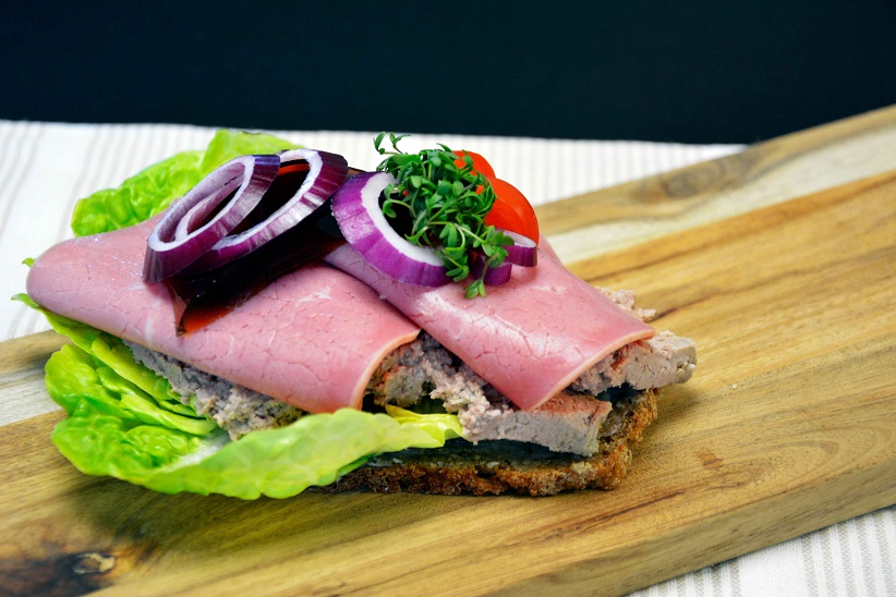 Liver prepared snack meal