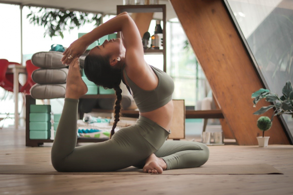 Relaxing exercises inside your studio unit condo