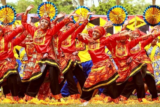 Merrymaking during Hinugyaw Festival Photo by hellotravel