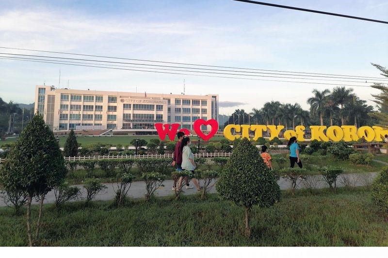 Koronadal City Hall Photo by MindaNews