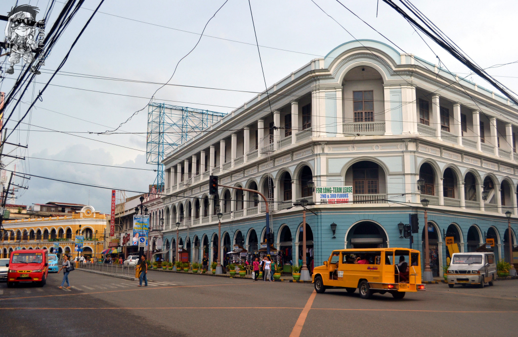 Calle Real in Iloilo Photo from Iwander IExperience IKwento