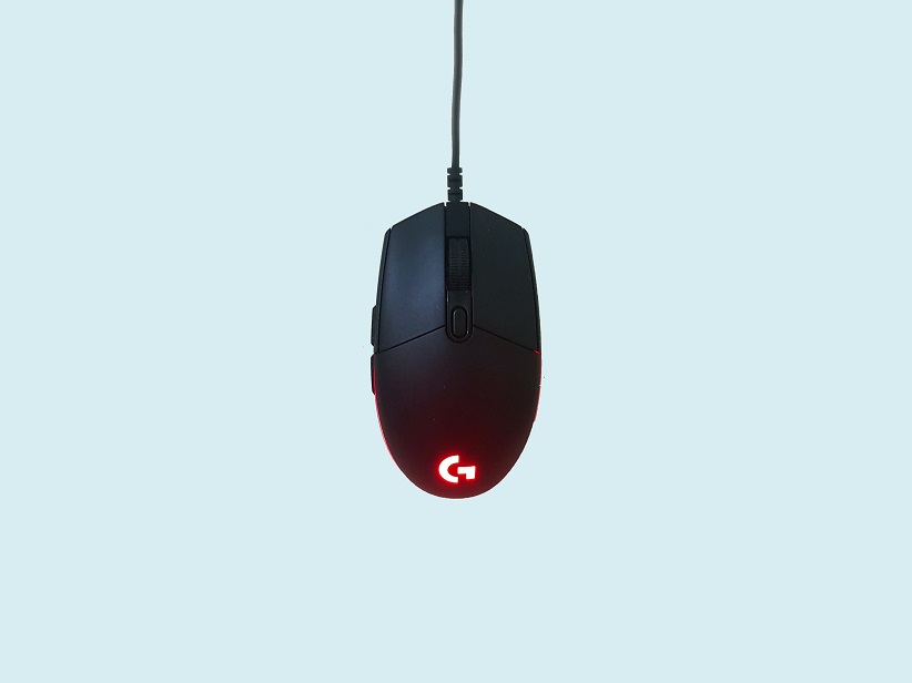 Difficulty of using mouse for lefthanders