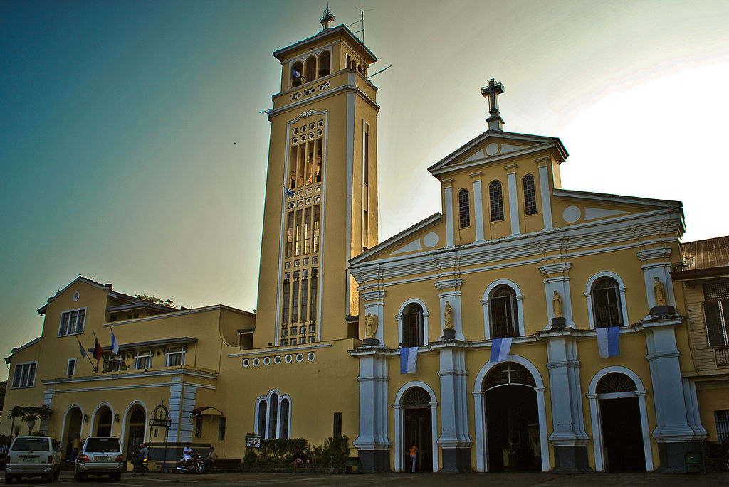 Minor Basilica of Our Lady of Manaoag in Pangasinan Photo from Out of Town Blog