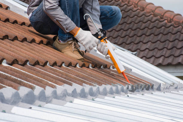 Apply coatings and sealants Photo from Worldonyou