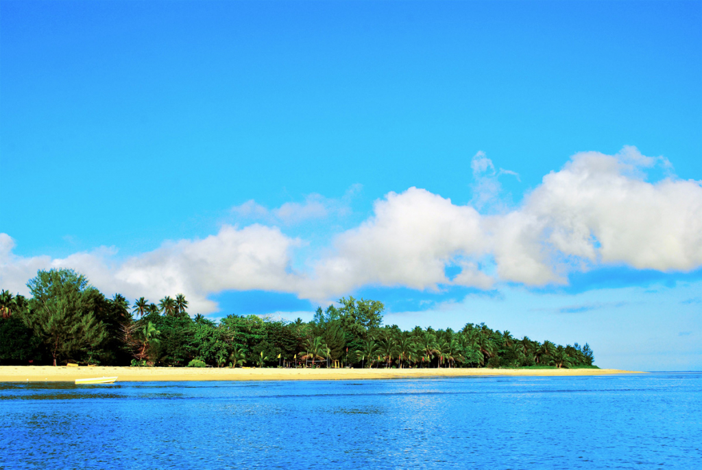 Explore Cagbalete Island in Quezon Province Photo from GRID Magazine