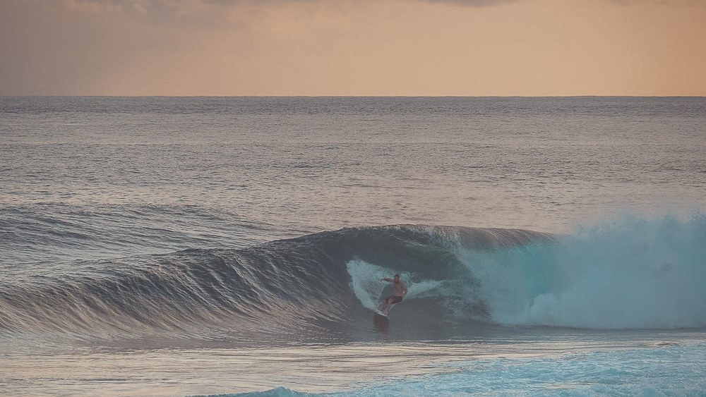Cloud 9 Waves in Siargao Photo from Jonny Melon