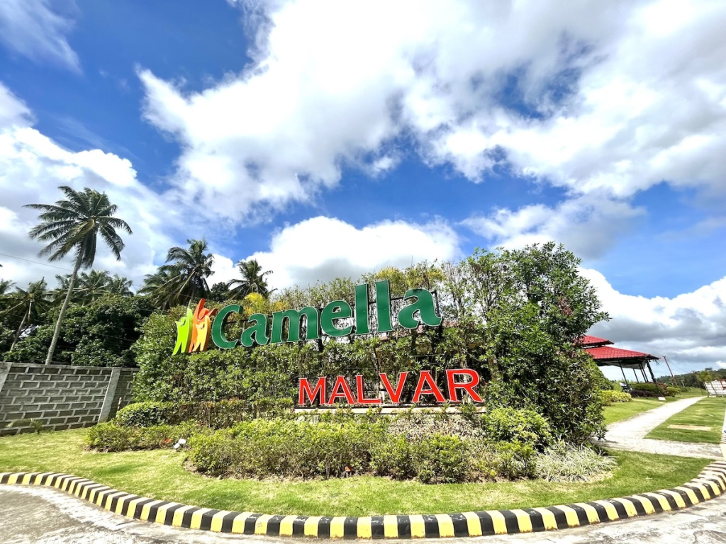 Camella Malvar Entrance Marker