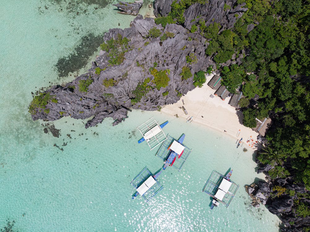 Crafting the perfect holiday vacation / Image by Ferdie Drone on Pexels