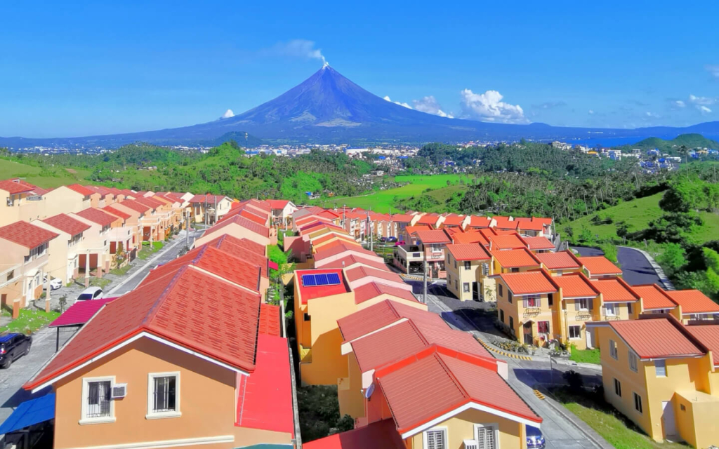 rfo house and lot for sale in legazpi at camella legazpi