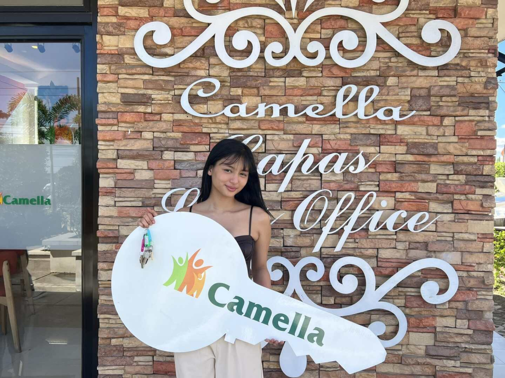 Camella awards the winner of Starstruck Season 7 with a brand new house and lot