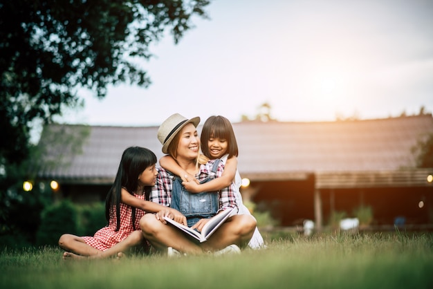 National holiday | Source: https://www.freepik.com/free-photo/mother-telling-story-two-little-daughter-home-garden_2524868.htm#fromView=search&page=1&position=38&uuid=9d669216-cfef-464f-ab41-c2901871a992