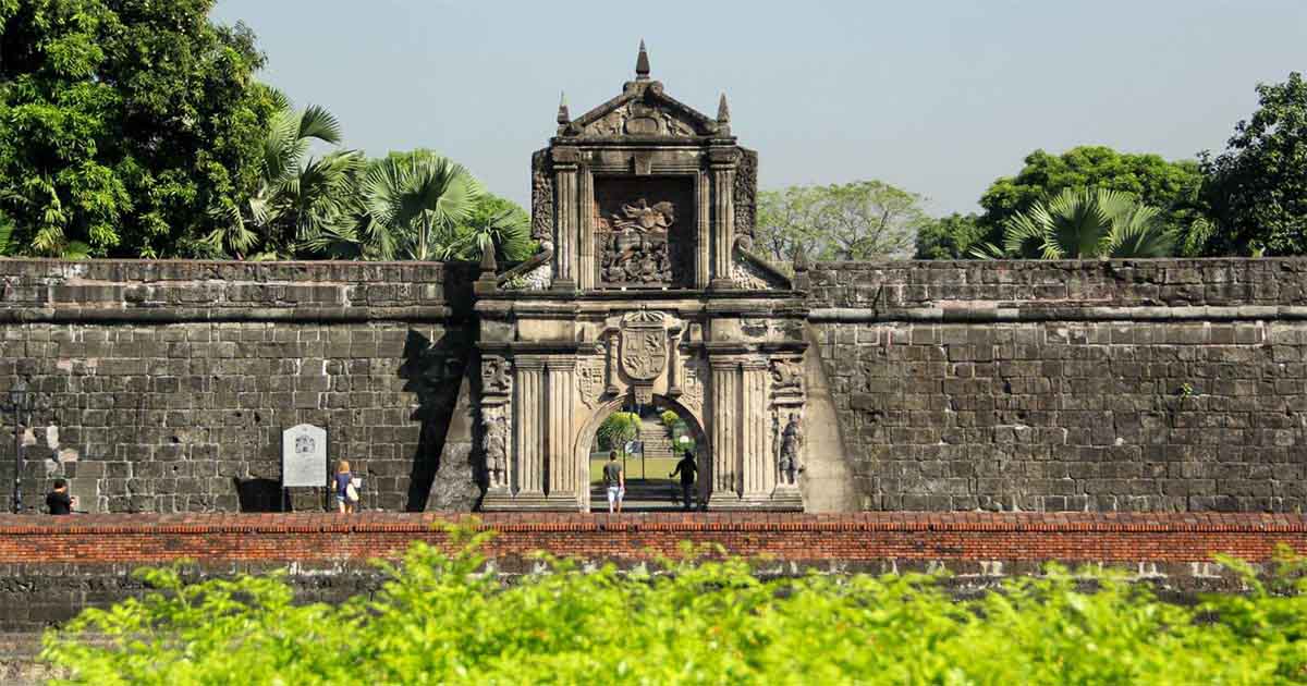 Source: https://beta.tourism.gov.ph/news_and_updates/intramuros-sites-and-rizal-park-to-reopen-september-16/