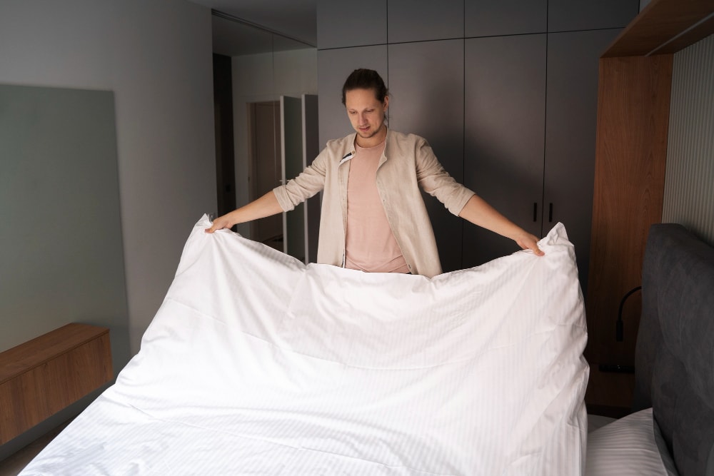 Keep room tidy and neat-all it takes is a few minutes of your time