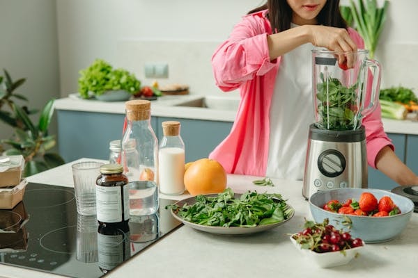Whole grains and leafy vegetables