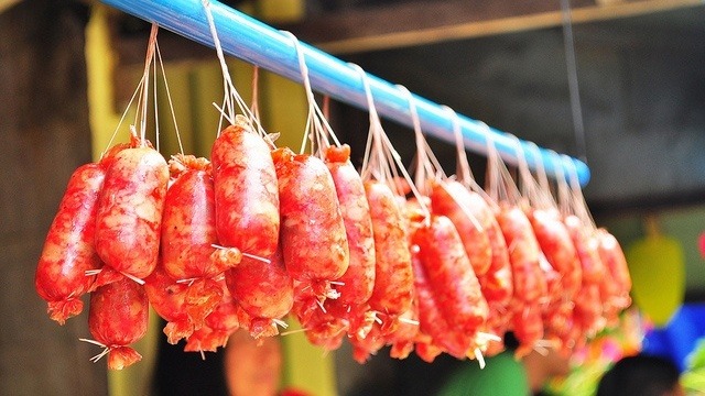 Source: https://images.yummy.ph/yummy/uploads/2018/05/lucban_longganisa-chareze_stamatelaky-flickr-1.jpg
