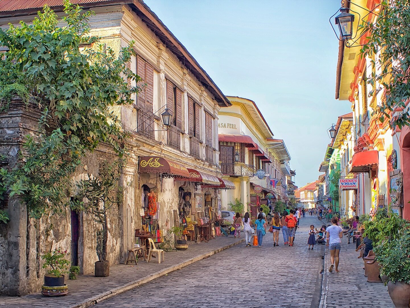 Visit the Crisologo national museum when you're in town.