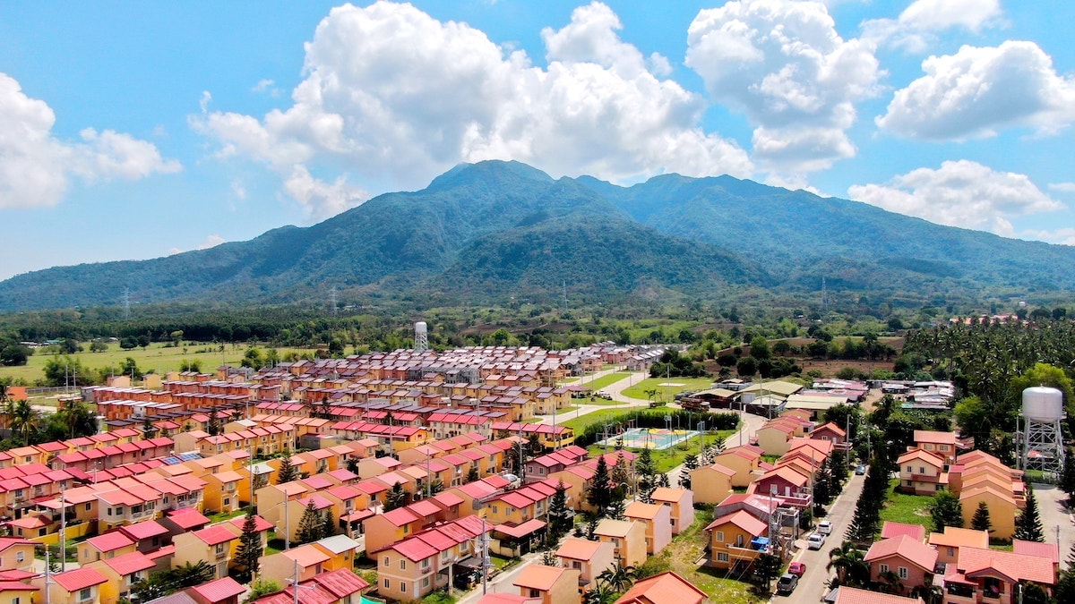 Living in Sto. Tomas, Batangas