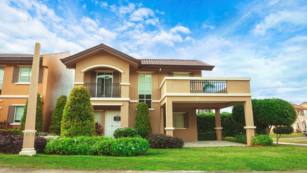 Spanish Mediterranean homes of Camella