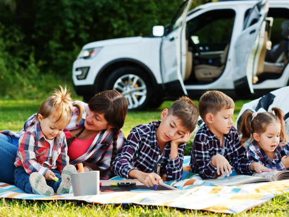 Travel budgeting tips for families