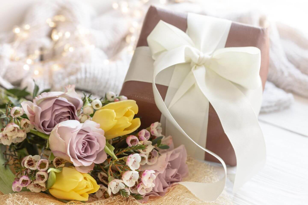 Wedding registry gifts for the modern couple 