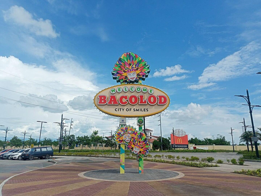 File:ForbesHillMegaworldBacolodMarker.jpg l Best places to stay in Bacolod City 