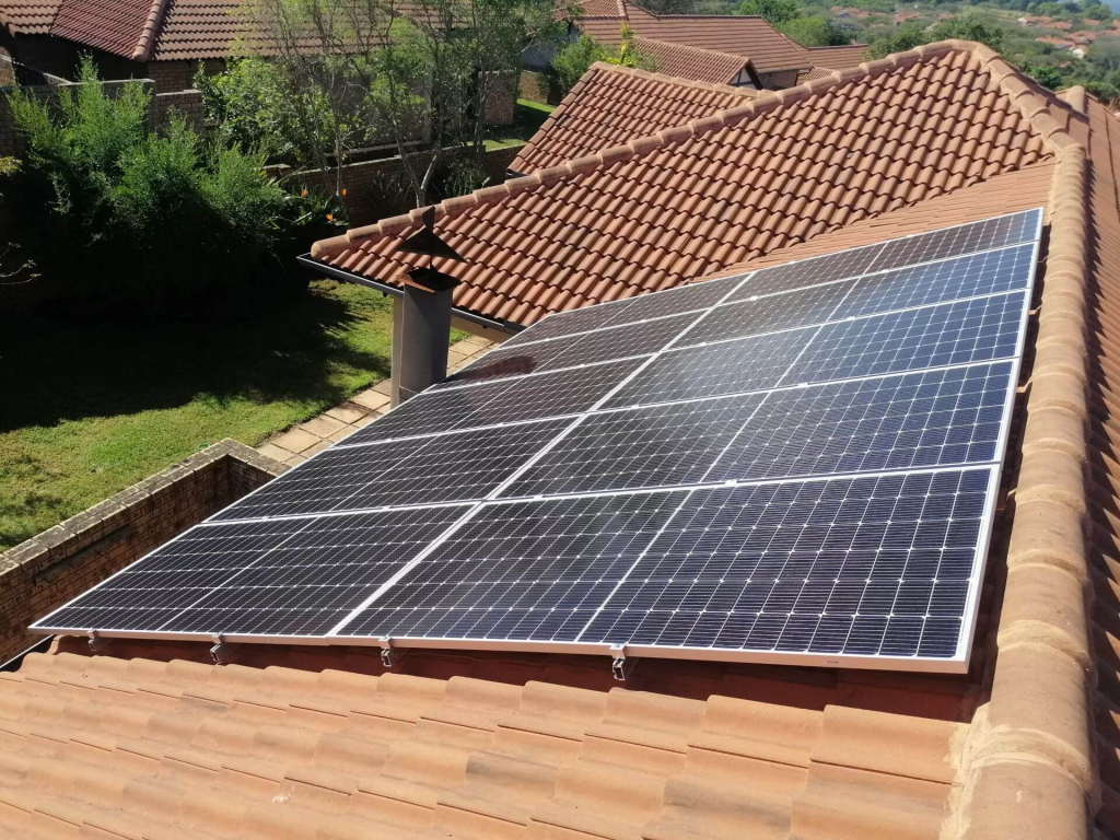 A guide to portable solar generators l power generation from portable solar panels